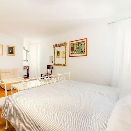Felix Apartment *